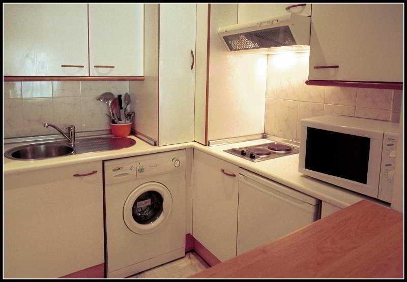 Apartamentos Vertice Bib Rambla Севилья Номер фото