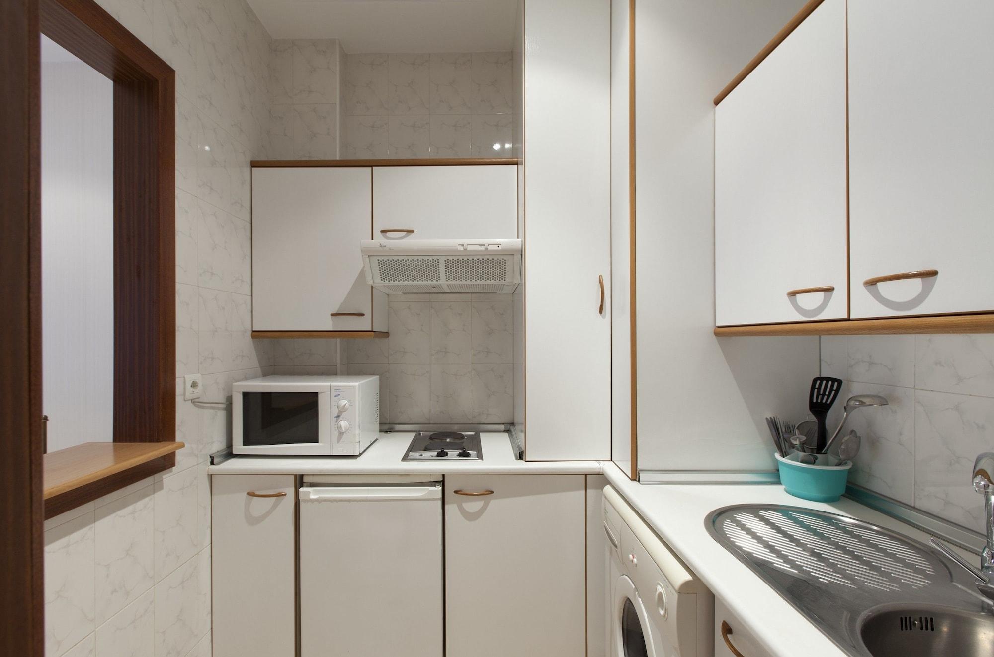 Apartamentos Vertice Bib Rambla Севилья Экстерьер фото