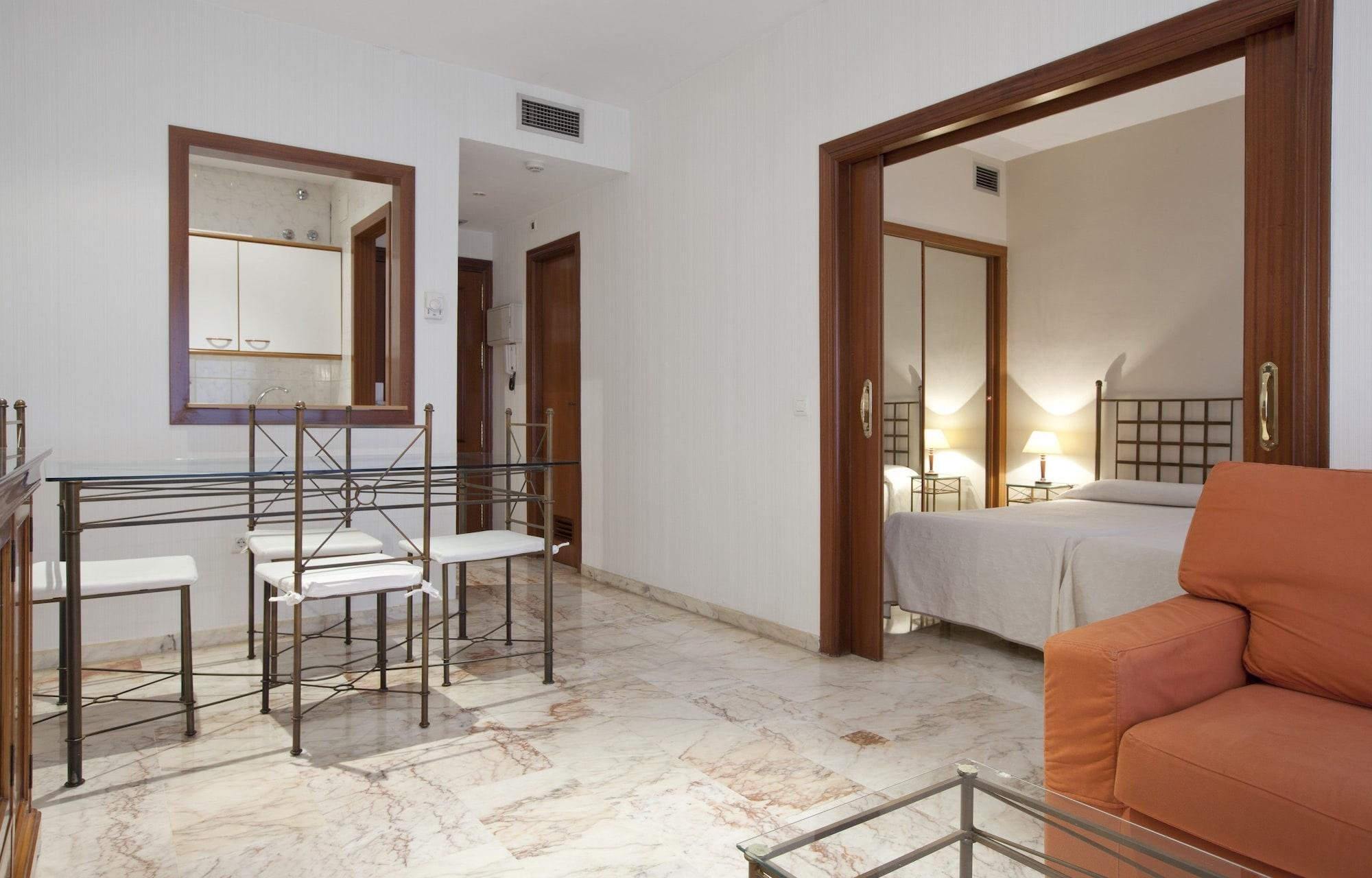 Apartamentos Vertice Bib Rambla Севилья Экстерьер фото