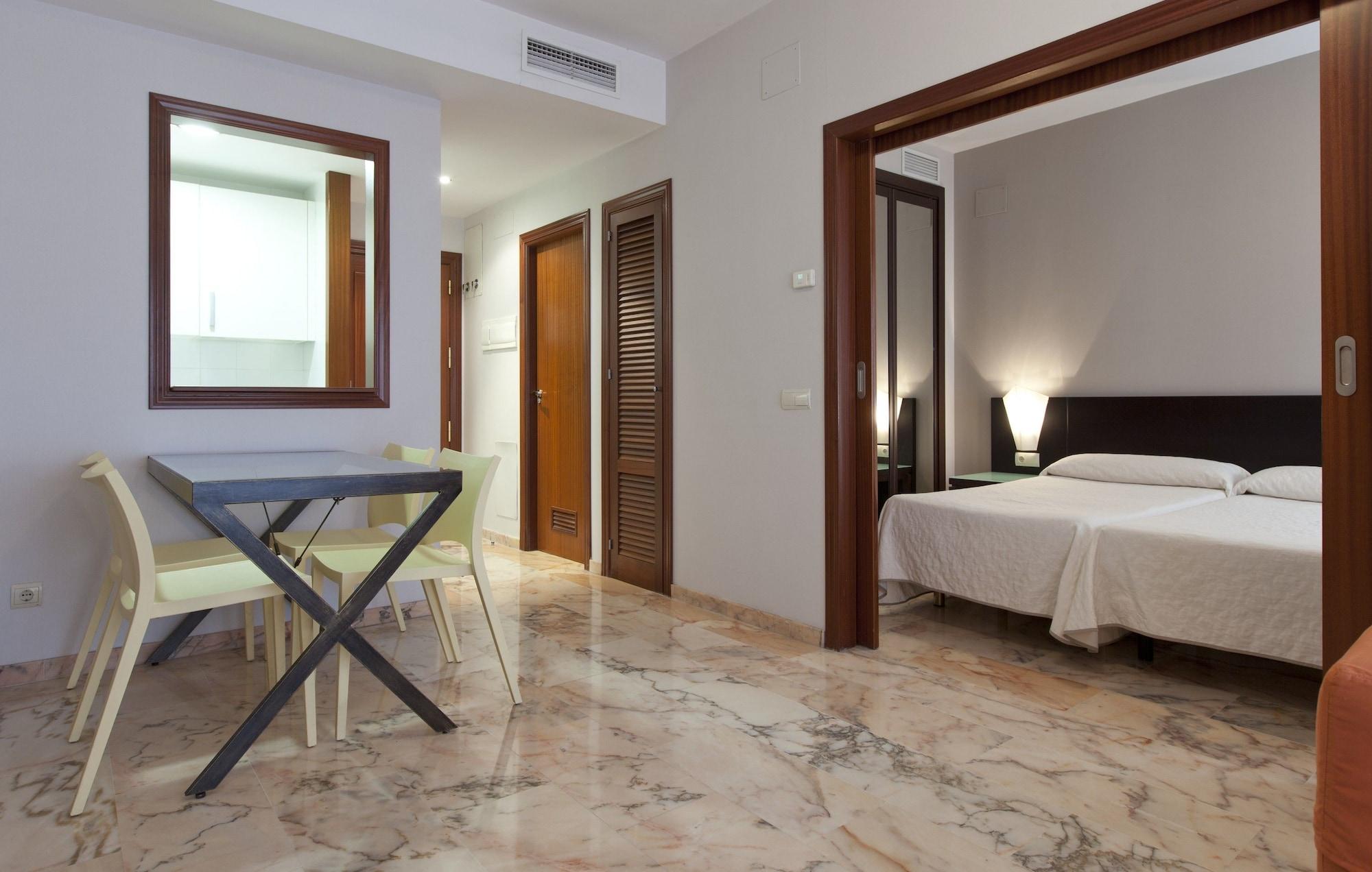 Apartamentos Vertice Bib Rambla Севилья Экстерьер фото