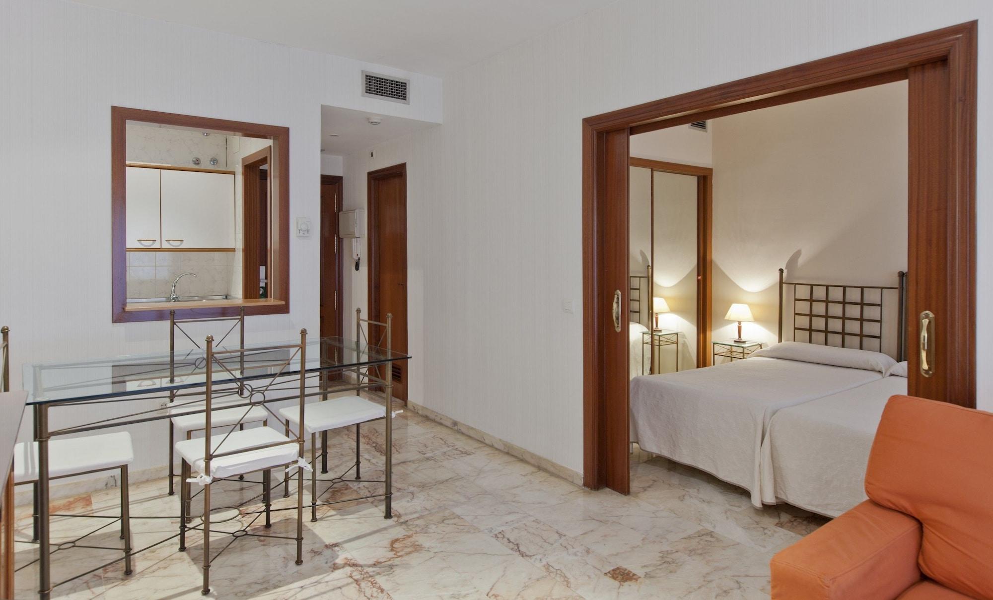Apartamentos Vertice Bib Rambla Севилья Экстерьер фото