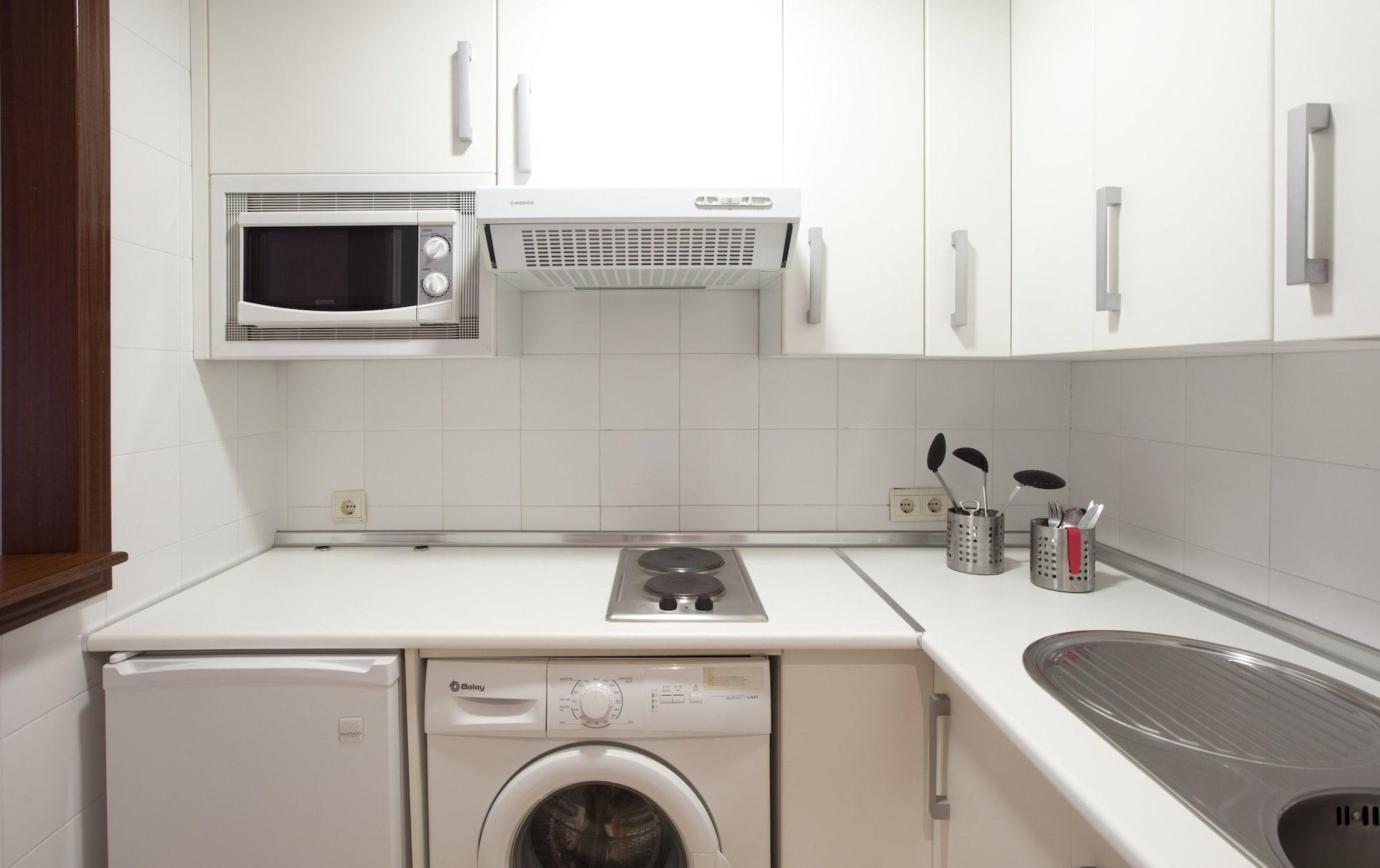Apartamentos Vertice Bib Rambla Севилья Экстерьер фото