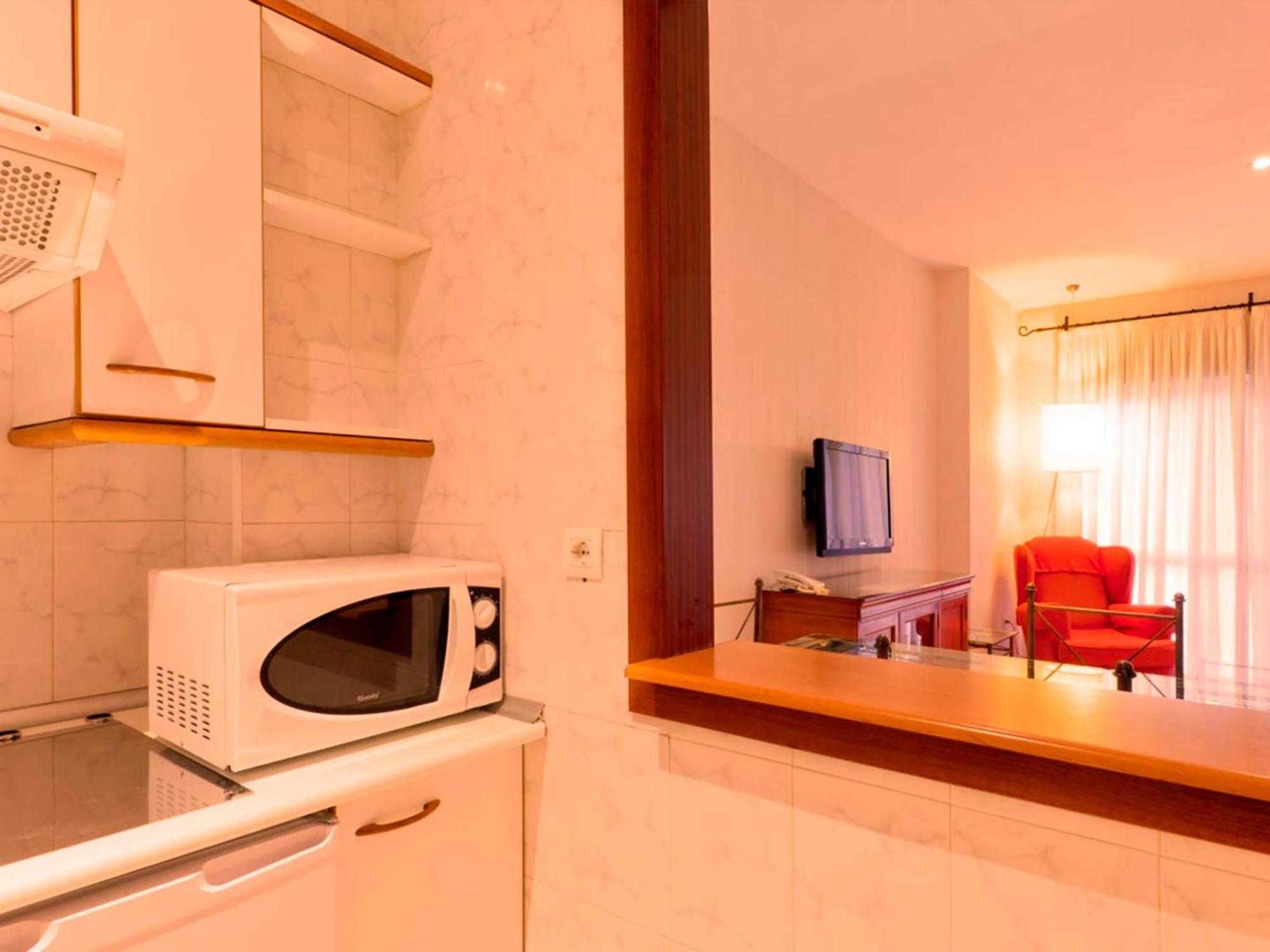 Apartamentos Vertice Bib Rambla Севилья Экстерьер фото